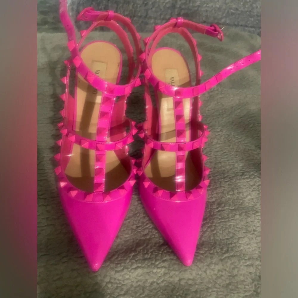 COPY - Barbie hot pink Rockstud Ankle Strap Patent-Leather Pumps - Picture 6 of 10